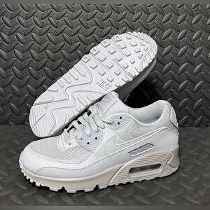 Nike Air Max 90 Recraft Wolf Grey Shoes Sneakers Mens Size 6 Womens‎ Size 7.5